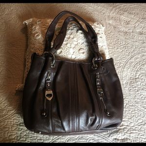 B. Makowsky pebbled leather brown shoulder bag